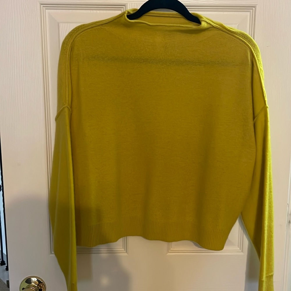 Chartreuse Cropped Cashmere Sweater - Anthropologie - worn once